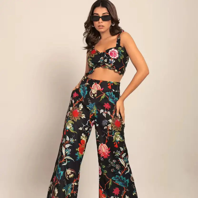 Custom Black Multicolor Floral Printed Western Bust Fitted Top Summer Halter Neck Sleeveless Casual Basic Top Button Sweet