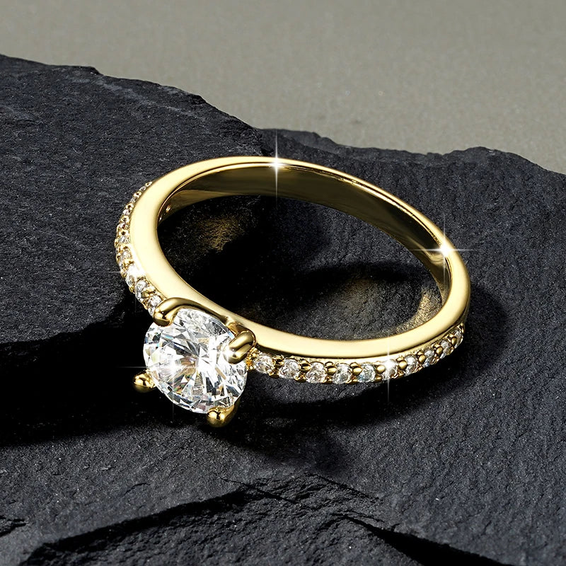 Luxury 14K Gold Filled High-Quality Copper Round Cut Moissanite Ring Four-Prong Classic Engagement Ring Jewelry for Women Gift