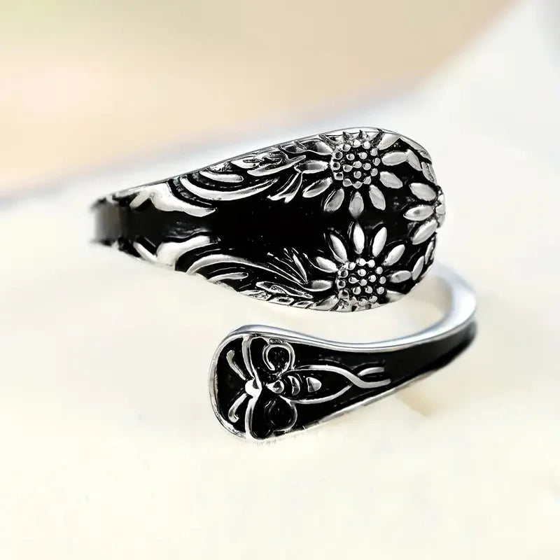 H450 Flower Cocktail Ring Antique Silver Plated Stainless Steel Unisex Gift Fashion Rings