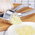 JW-228J Camping Portable Garlic Press Heavy Duty Metal Garlic Crusher Ergonomic Kitchen Gadget Tools