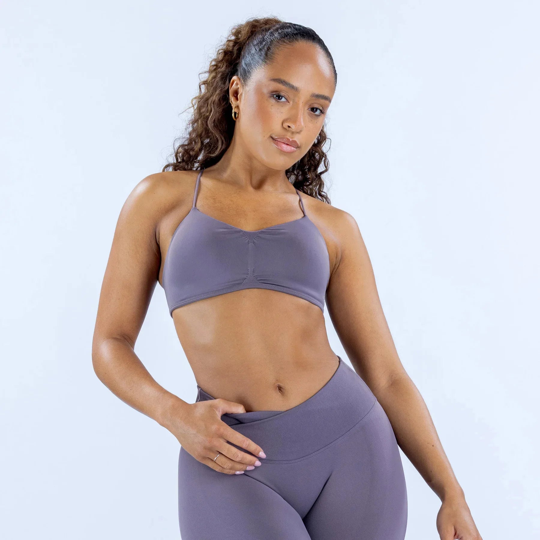 YIYI Fashion Seamless 4pcs Workout Sets for Women Cross Waist Comfortable Yoga Fitness Sets Quick Dry Gym Wears for Ladies