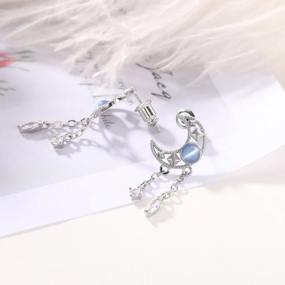 Moon Shape Drop Earrings 925 Silver White Gold Crystal Rhinestone Pear Cut Bezel Setting Romantic Women Everyday Wear