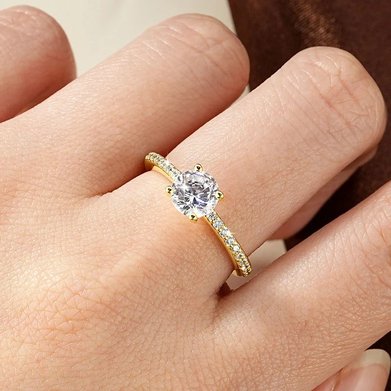 Luxury 14K Gold Filled High-Quality Copper Round Cut Moissanite Ring Four-Prong Classic Engagement Ring Jewelry for Women Gift