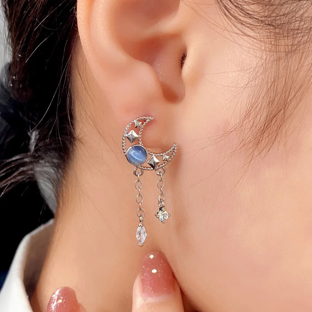 Moon Shape Drop Earrings 925 Silver White Gold Crystal Rhinestone Pear Cut Bezel Setting Romantic Women Everyday Wear