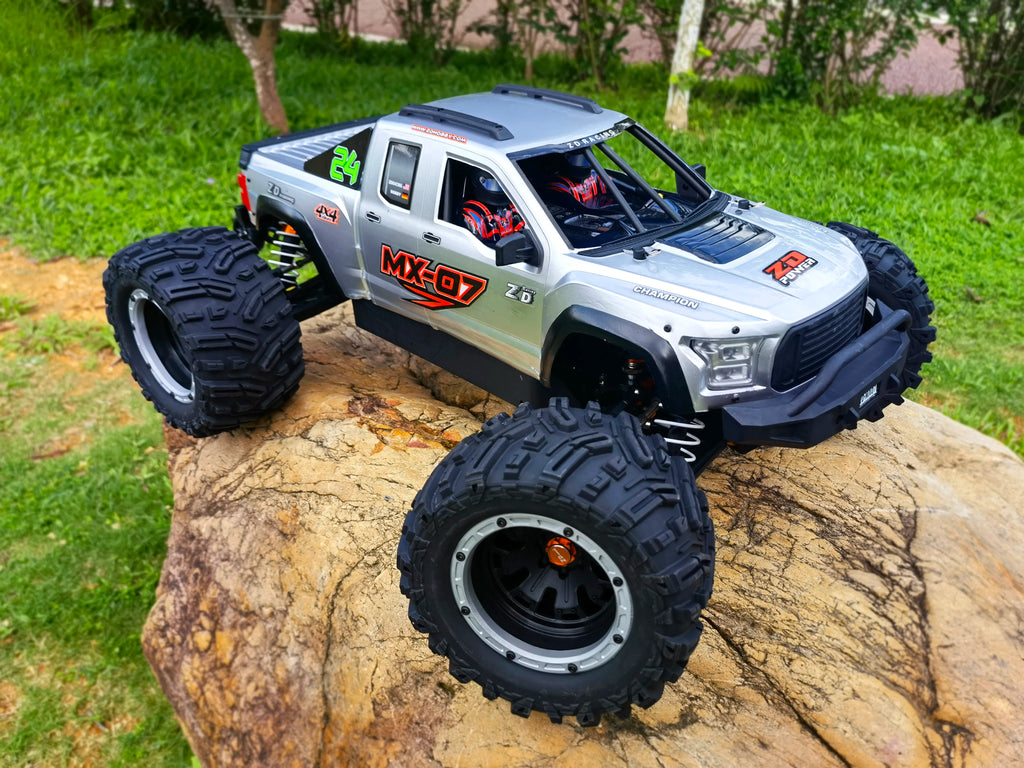 ZD Racing MX-07 2.4Ghz 1/7 4WD 4x4 Brushless Fast RC Car for Adults With 100 km High Speed Off Road Remote Control Truck Toys